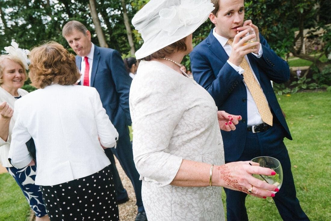 English and Indian wedding traditions