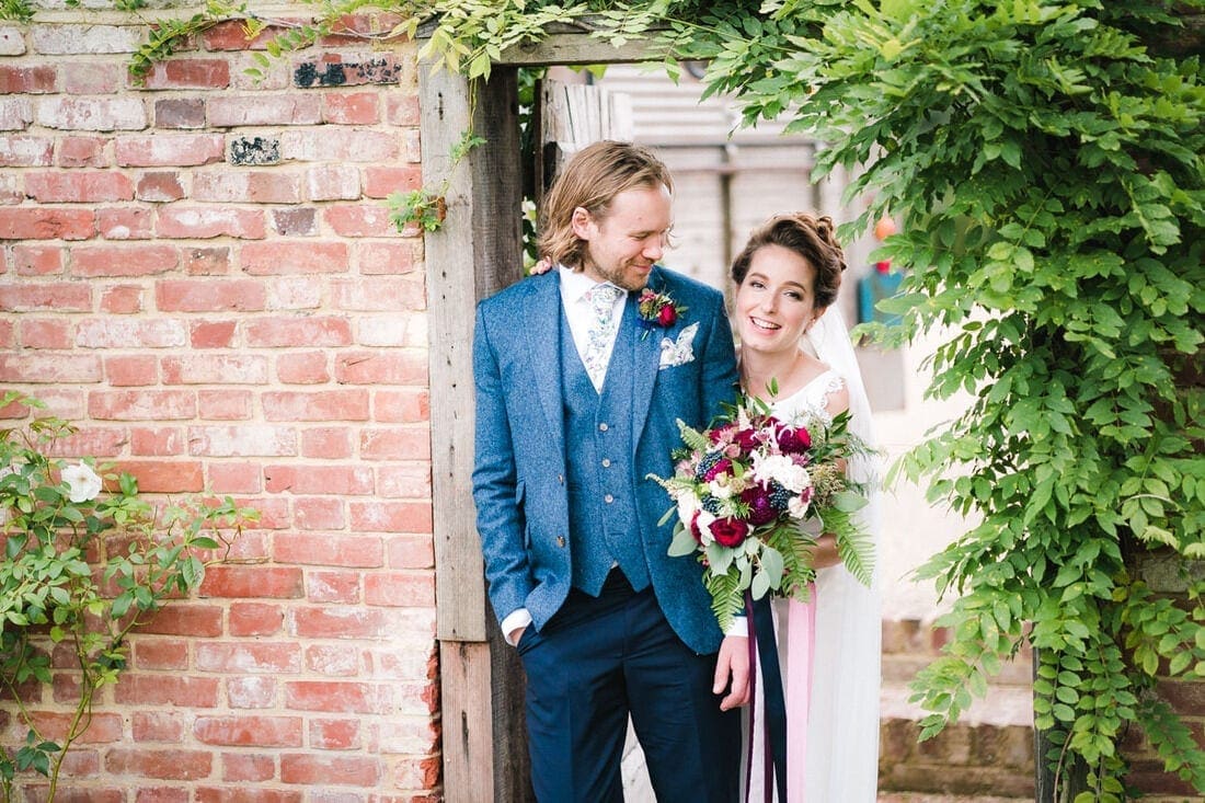 high billinghurst farm wedding photos