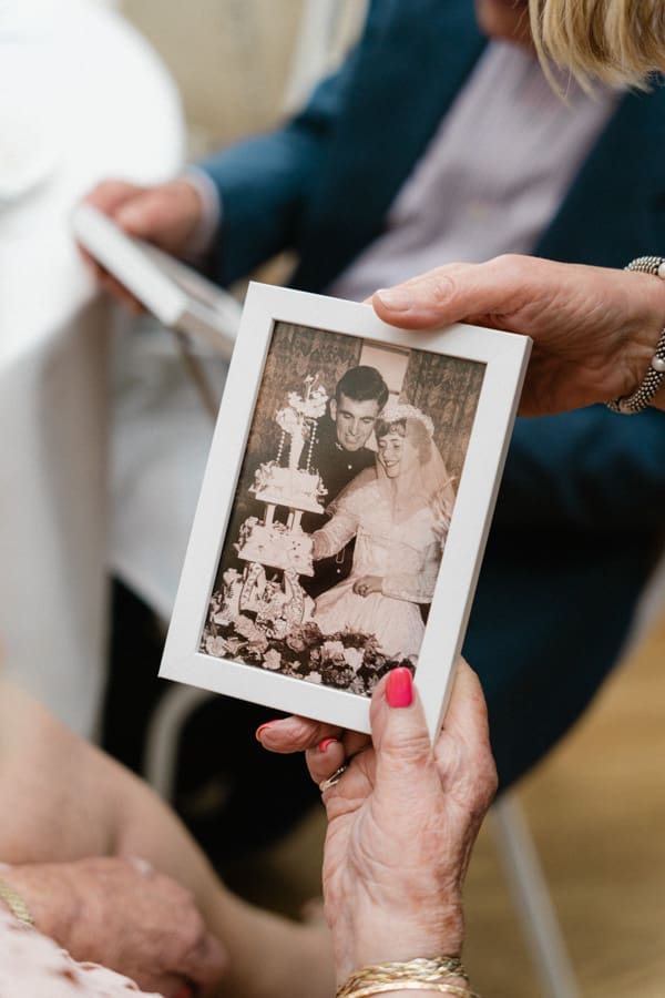documentary-wedding-photograph documentary wedding photograph
